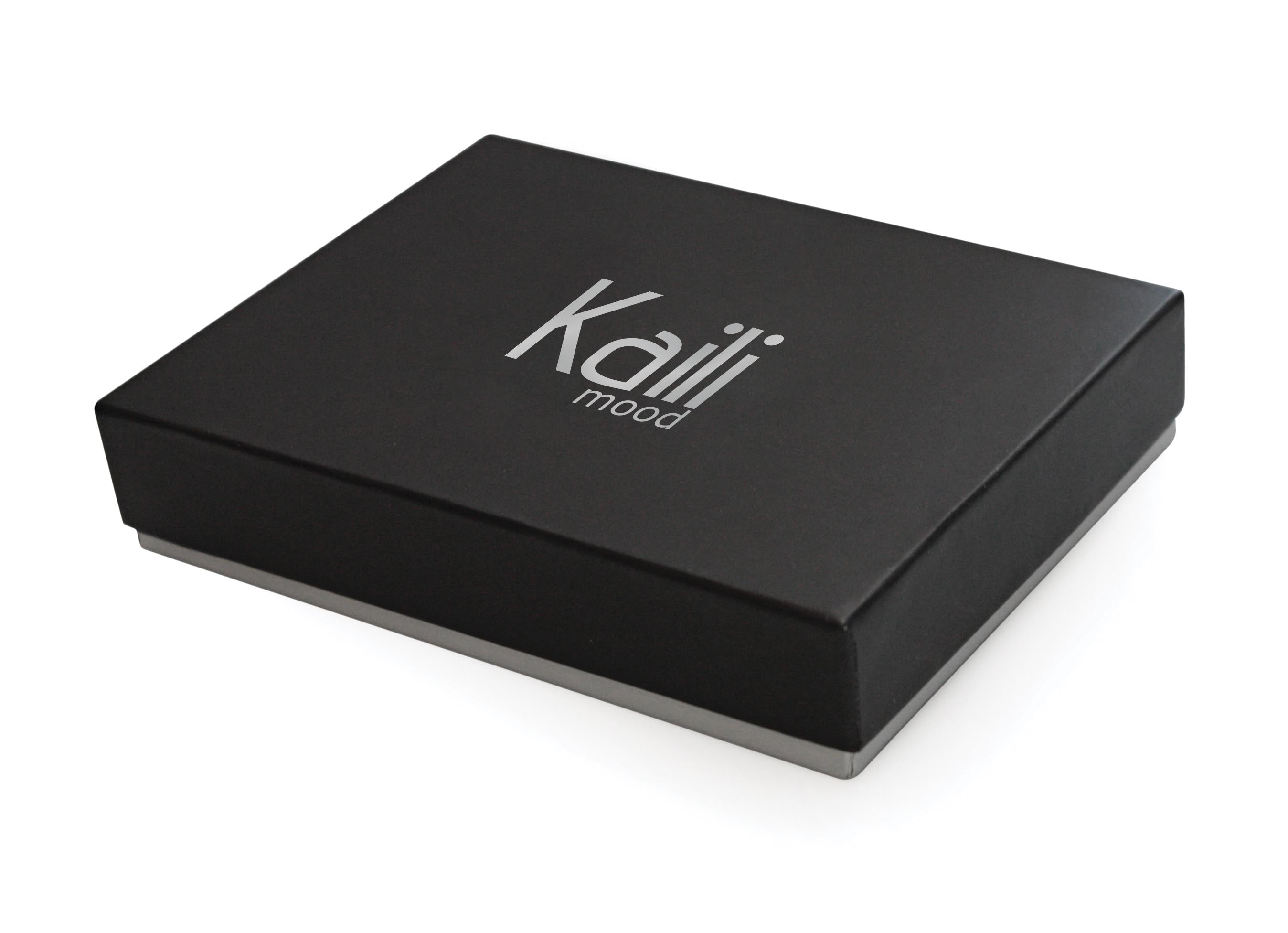 K0039LB | Avvolgicavo Cuore Made in Italy in Vera Pelle pieno fiore, grana dollaro - Colore Arancione - Dimensioni: cm 5 x 8 x 0,5 - Confezione: Gift Box rigido fondo/coperchio